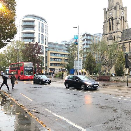 Greater London Holiday Let @ Hanwell Apartment Luaran gambar