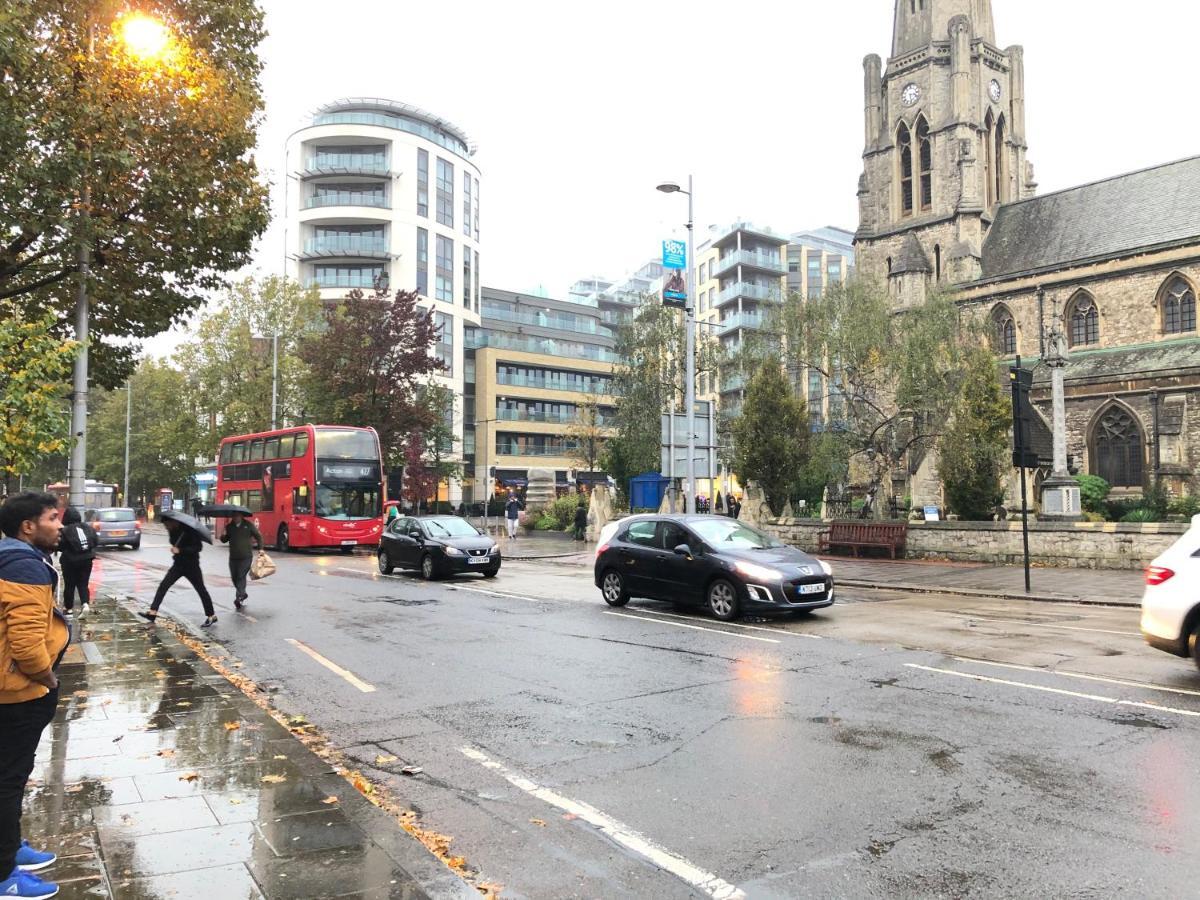 Greater London Holiday Let @ Hanwell Apartment Luaran gambar